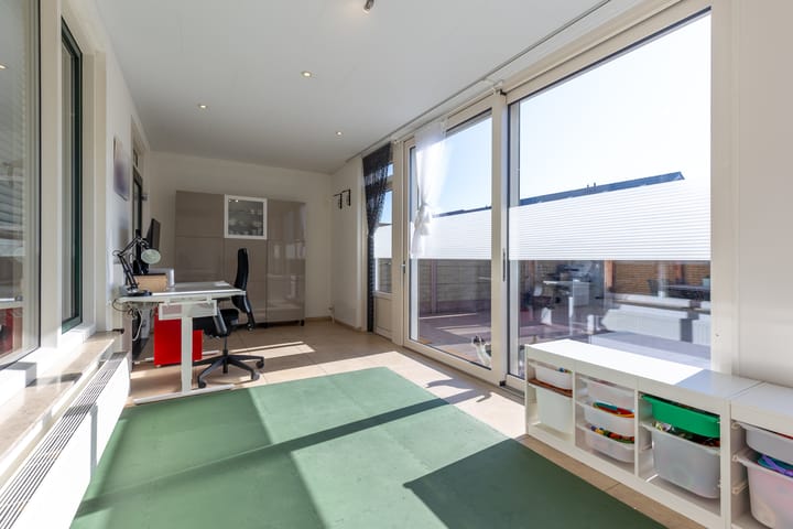 Foto 18 van Theresiastraat 28