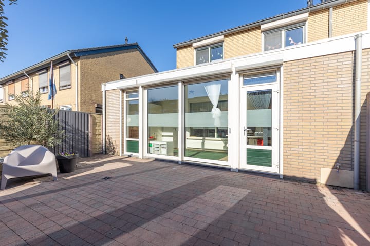 Foto 28 van Theresiastraat 28