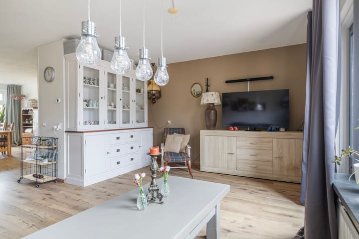 Foto 19 van Dorsvloer 134