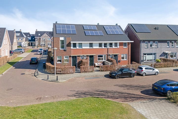 Foto 32 van Iepenlaan 52