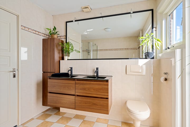 Foto 26 van Binnenweg 48