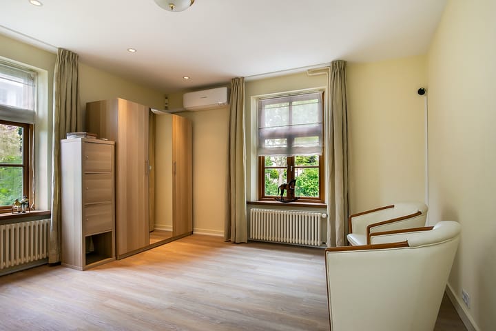 Foto 44 van Kronenburgplantsoen 22