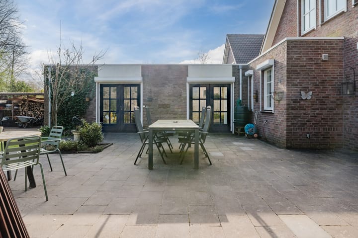 Foto 31 van Willem Bilderdijkdreef 24