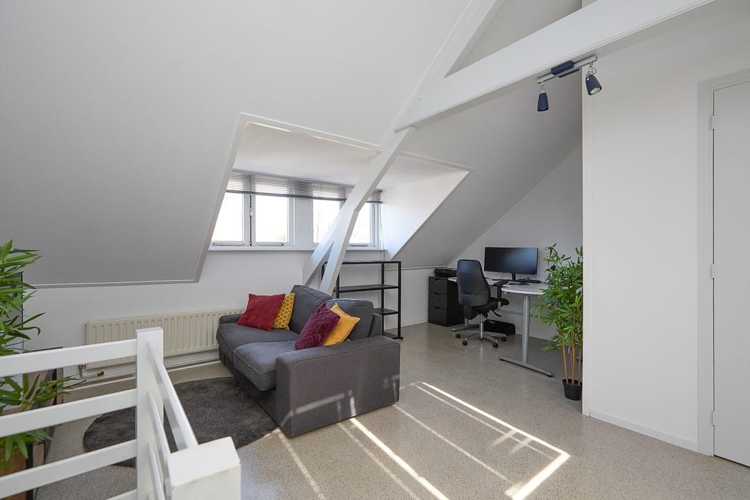 Foto 43 van Kennemerlaan 154