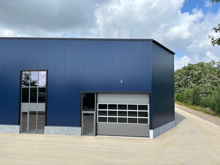 Blauwwater 15-E, Belfeld