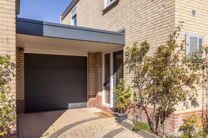 Foto 4 van Burg. Pijlsstraat 6