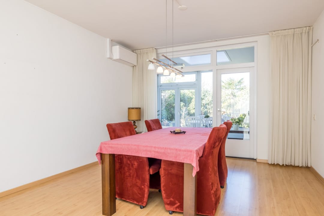 Foto 16 van Burg. Pijlsstraat 6