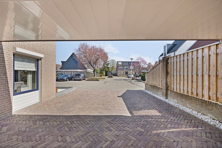 Foto 7 van Steenakker 81