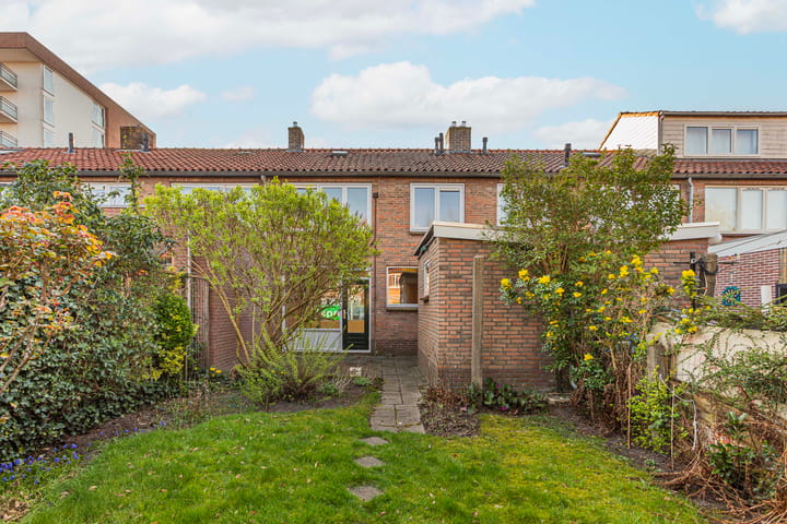 Foto 2 van Roggeveenstraat 16