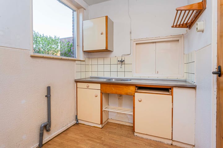 Foto 9 van Roggeveenstraat 16