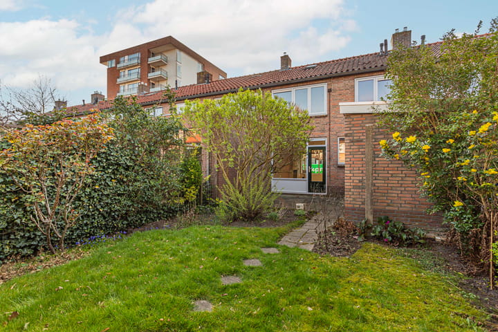 Foto 12 van Roggeveenstraat 16