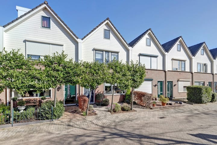 Foto 5 van Smaragdstraat 66