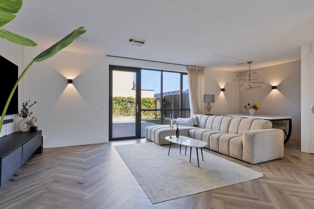 Foto 2 van R.A. de Monchystraat 13