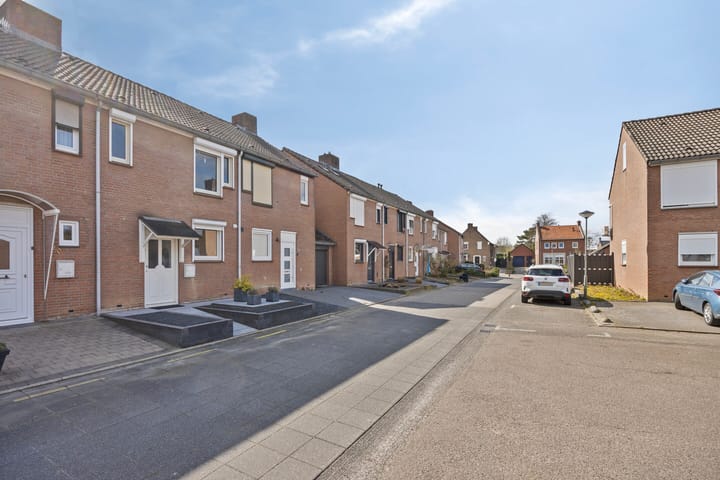 Foto 10 van Schuttersdreef 18