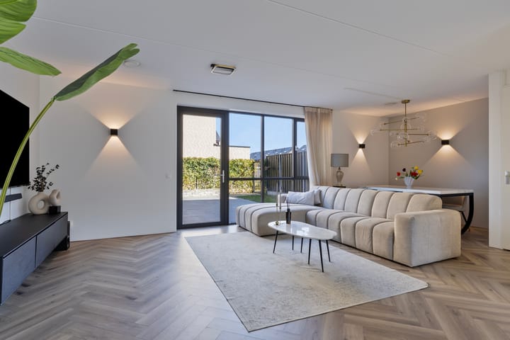 Foto 7 van R.A. de Monchystraat 13