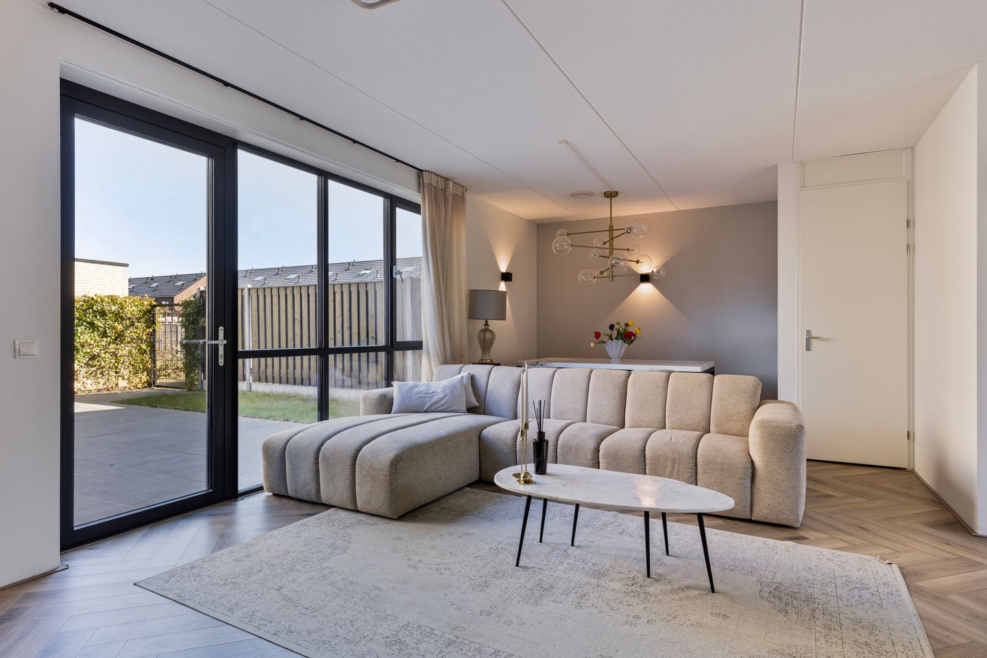 Foto 10 van R.A. de Monchystraat 13