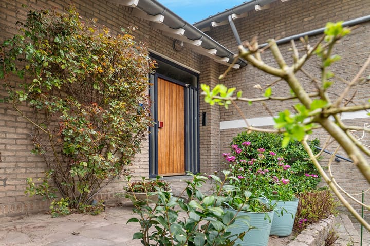 Photo 6 of Von Weberlaan 1