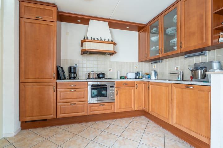 Photo 19 of Veltkeweg 9