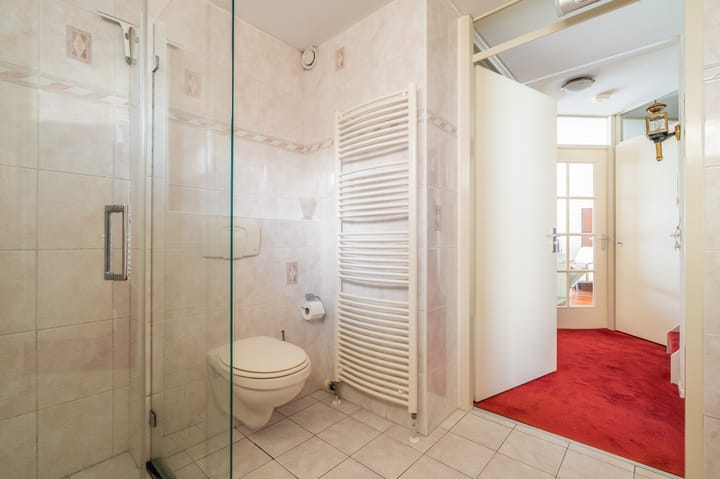 Photo 25 of Veltkeweg 9