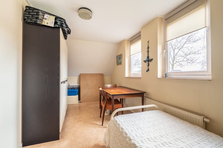 Photo 34 of Veltkeweg 9