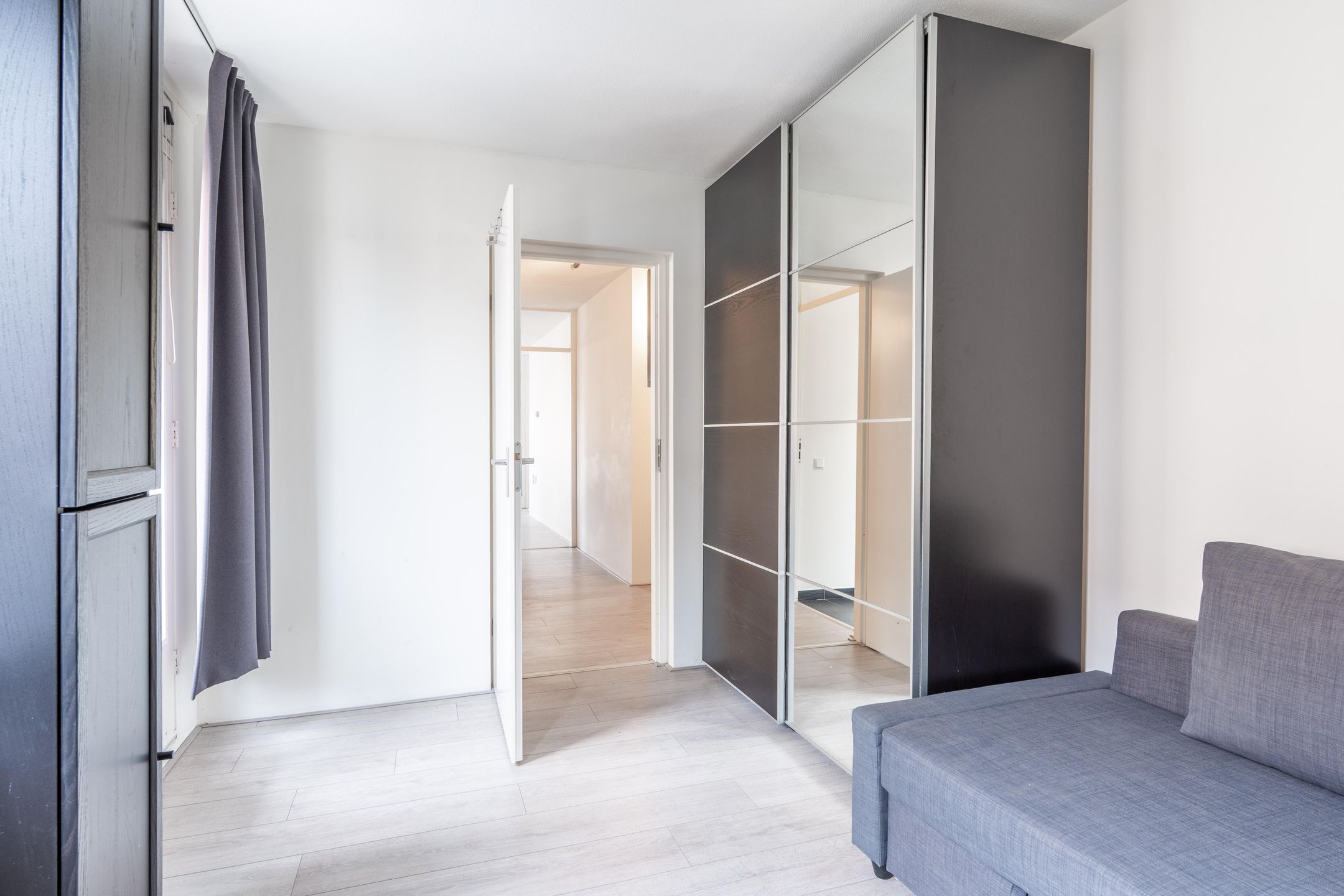 Photo 18 of J.C. van Epenstraat 51