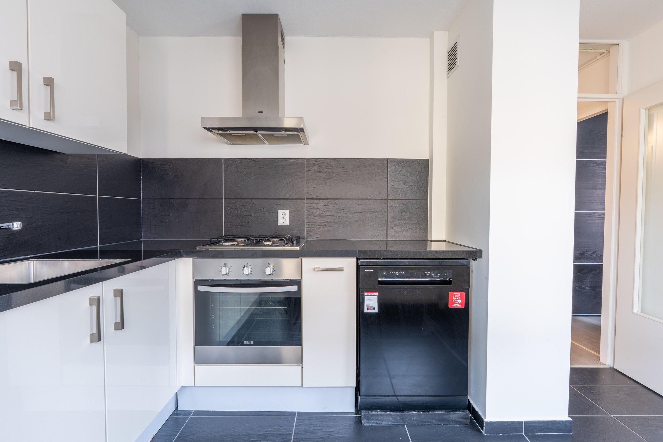 Photo 12 of J.C. van Epenstraat 51