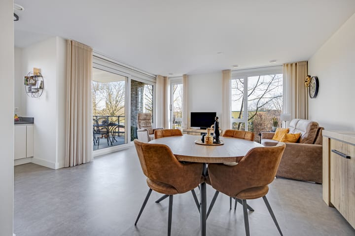 Foto 9 van Couperuslaan 36