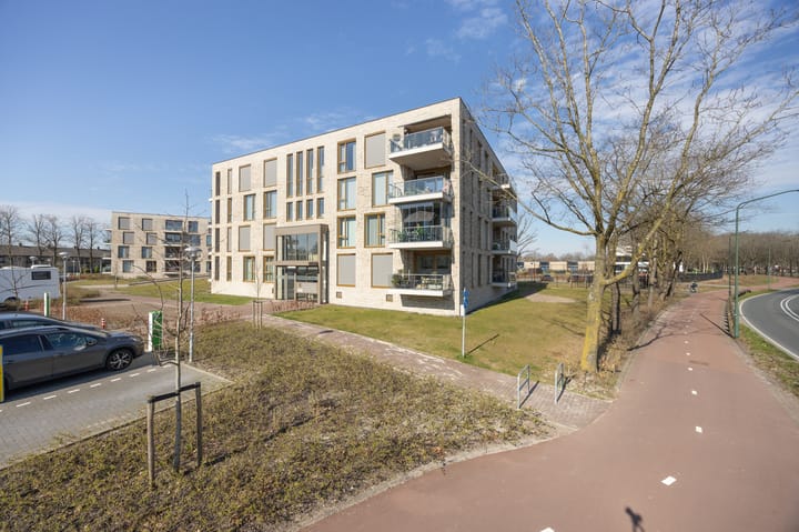 Foto 32 van Couperuslaan 36