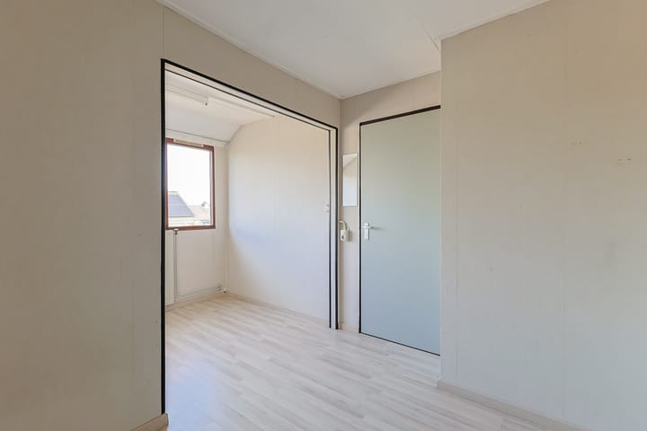 Foto 31 van Schepenstraat 14