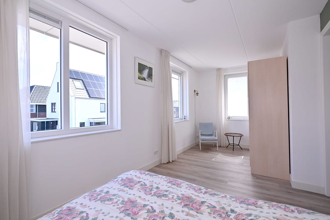 Photo 28 of Roodborst 60