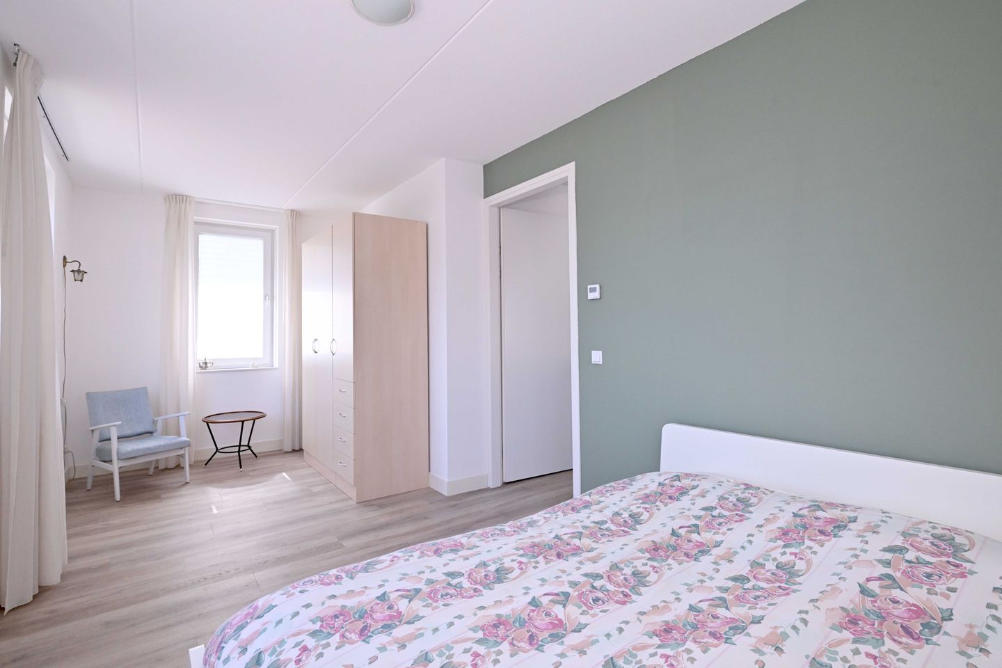 Photo 29 of Roodborst 60