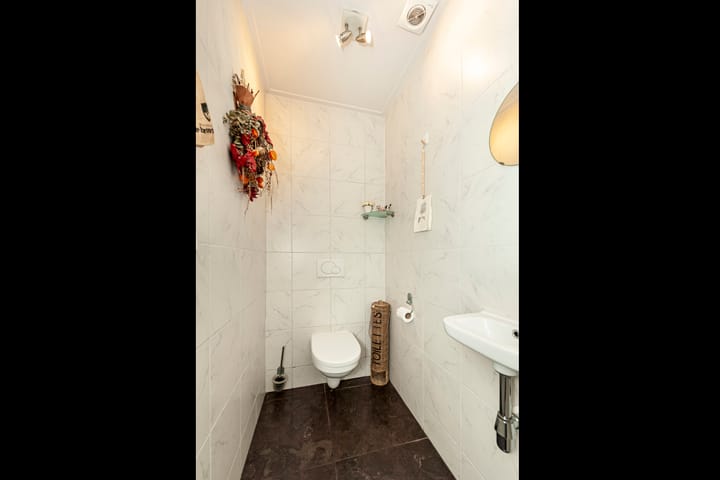 Foto 38 van Valendrieseweg 301