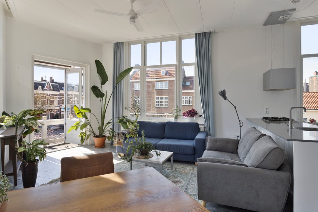 Photo 7 of Pontanusstraat 47-A