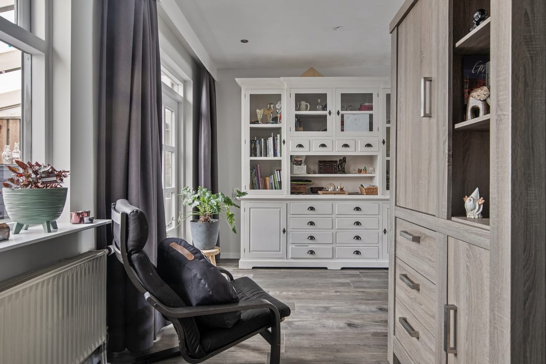 Foto 13 van Limburgstraat 8