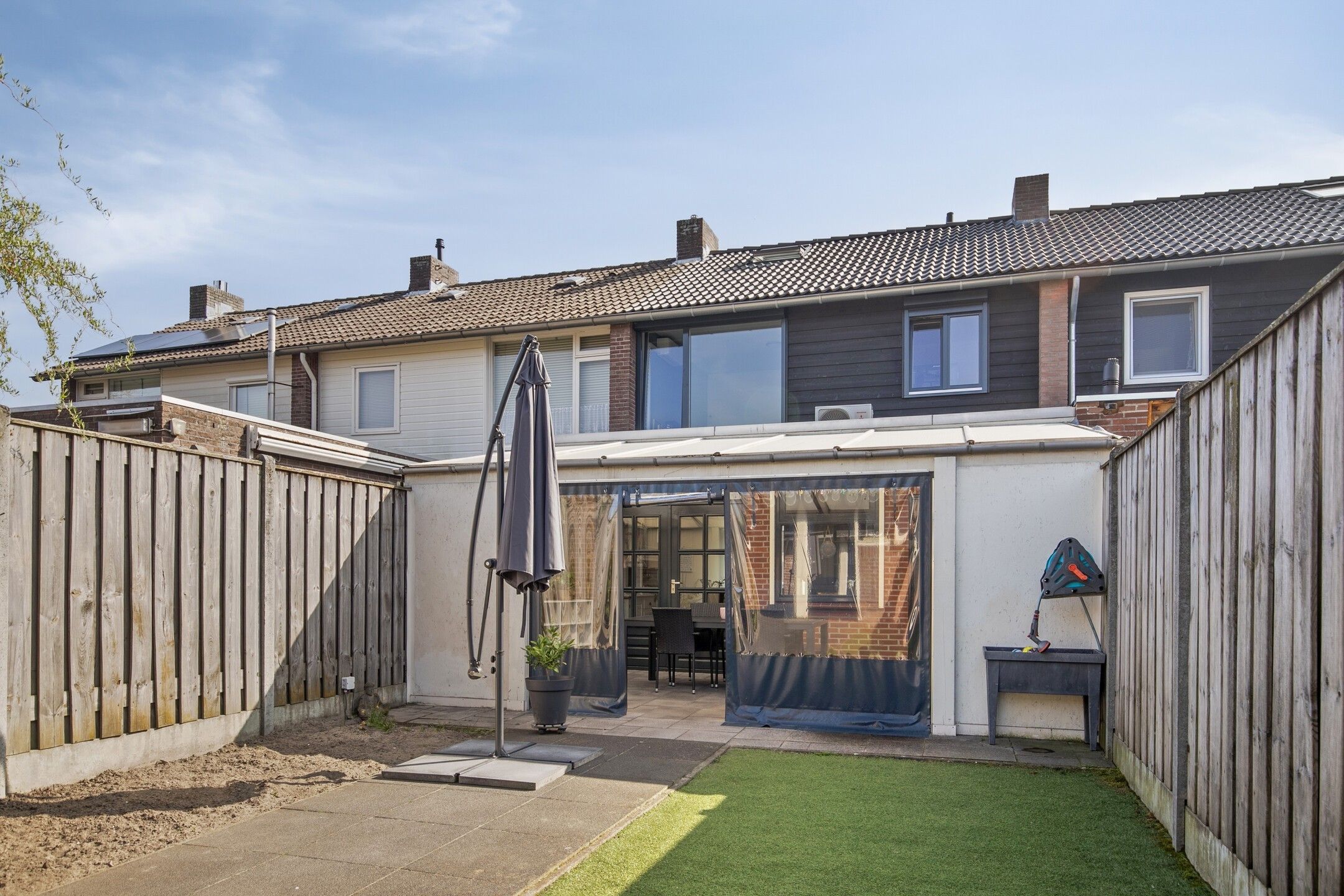 Foto 27 van Limburgstraat 8