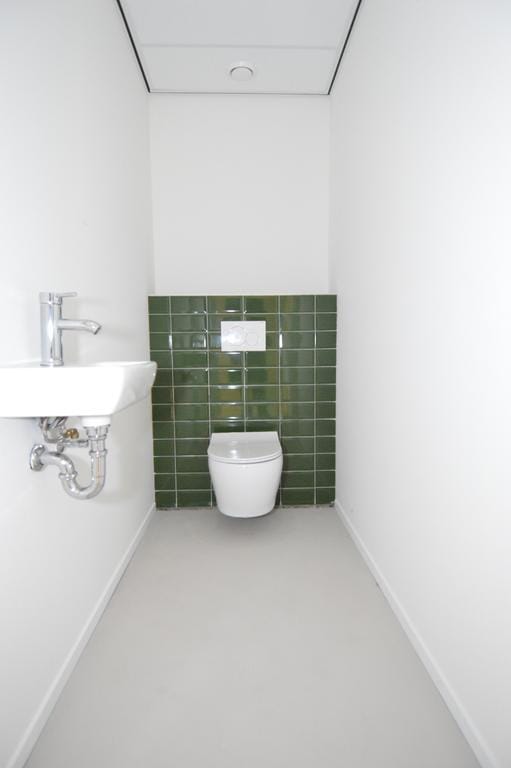 Photo 3 of Telefoonweg 130-B