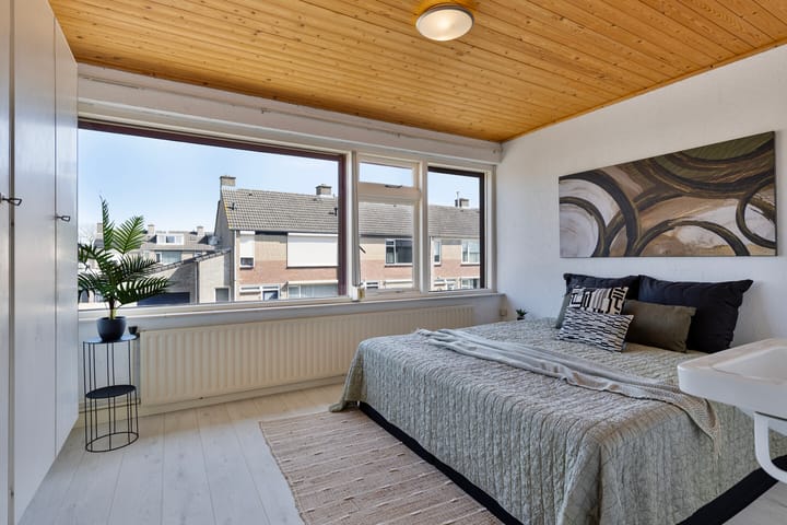 Foto 4 van Saturnusstraat 2