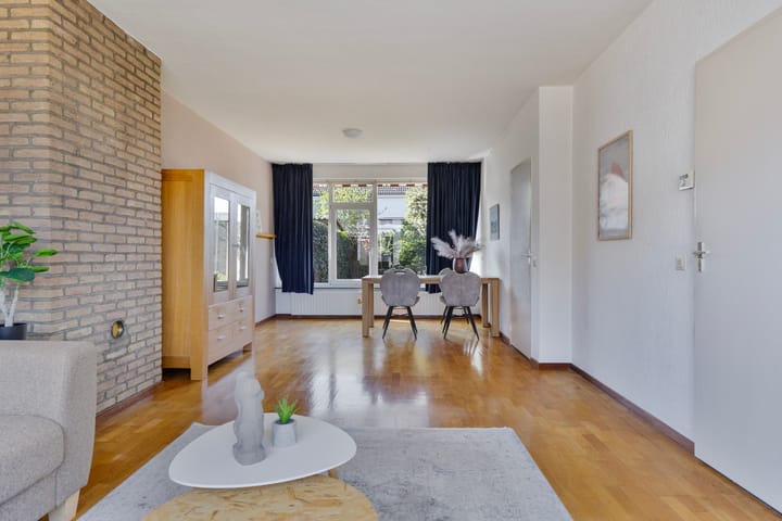 Foto 10 van Saturnusstraat 2