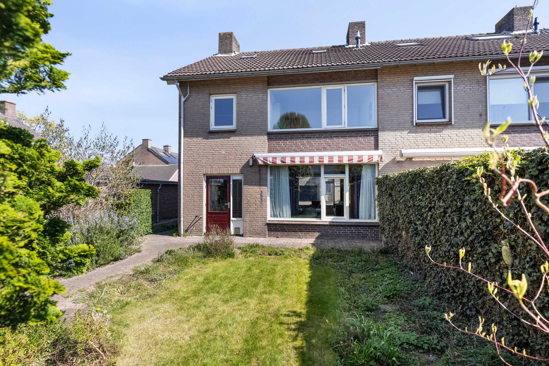 Foto 30 van Saturnusstraat 2