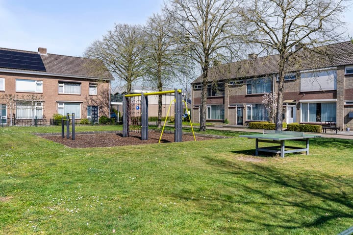 Foto 35 van Saturnusstraat 2