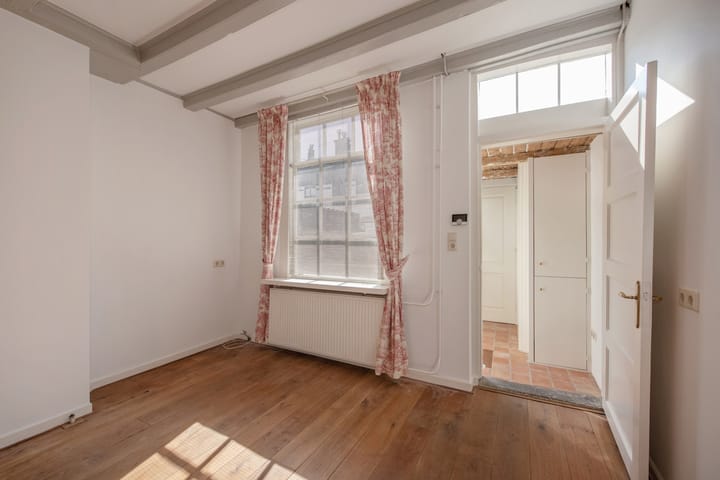 Foto 7 van Denneweg 168