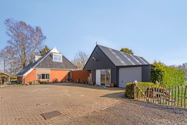 Foto 6 van Traansterweg 4