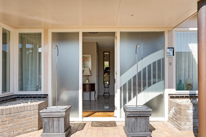 Photo 8 of Buorren 11