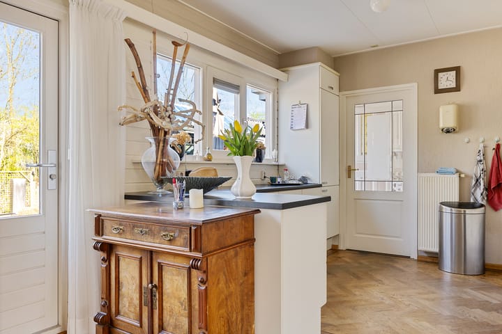 Photo 19 of Buorren 11