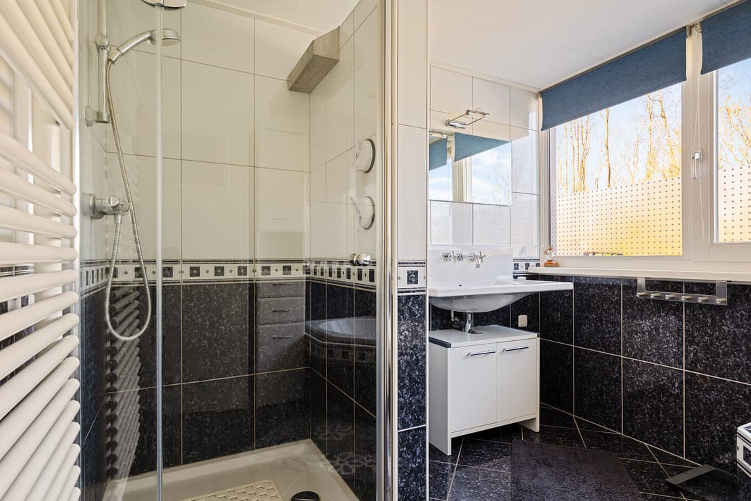 Photo 32 of Buorren 11