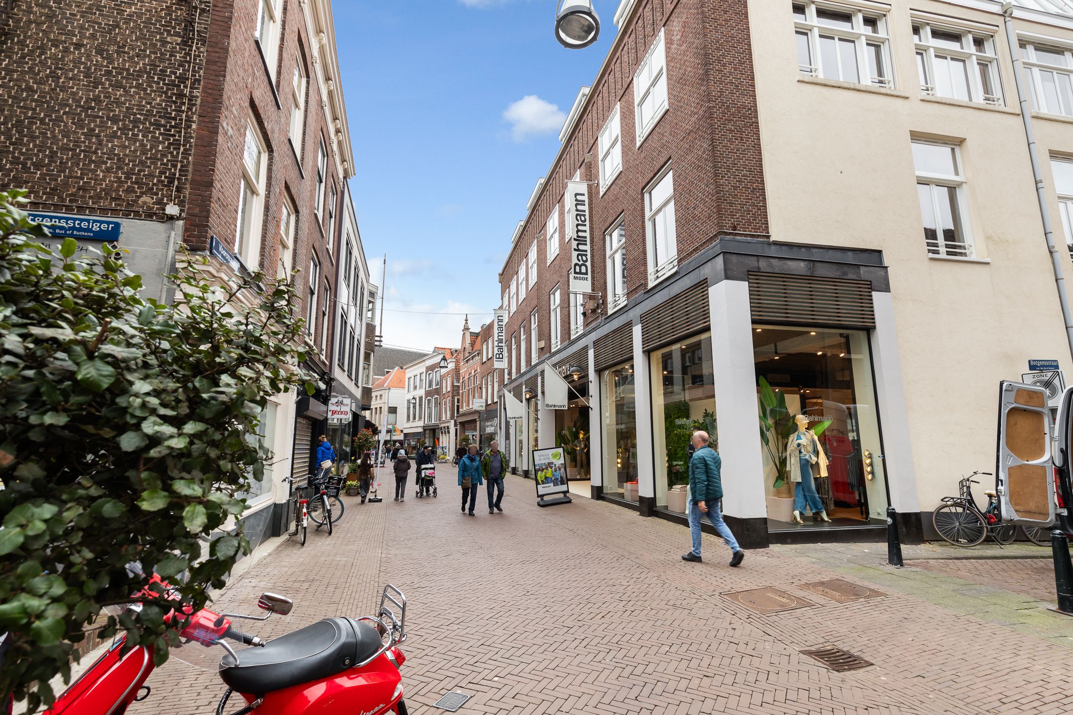 Foto 27 van Voorstraat 352-F