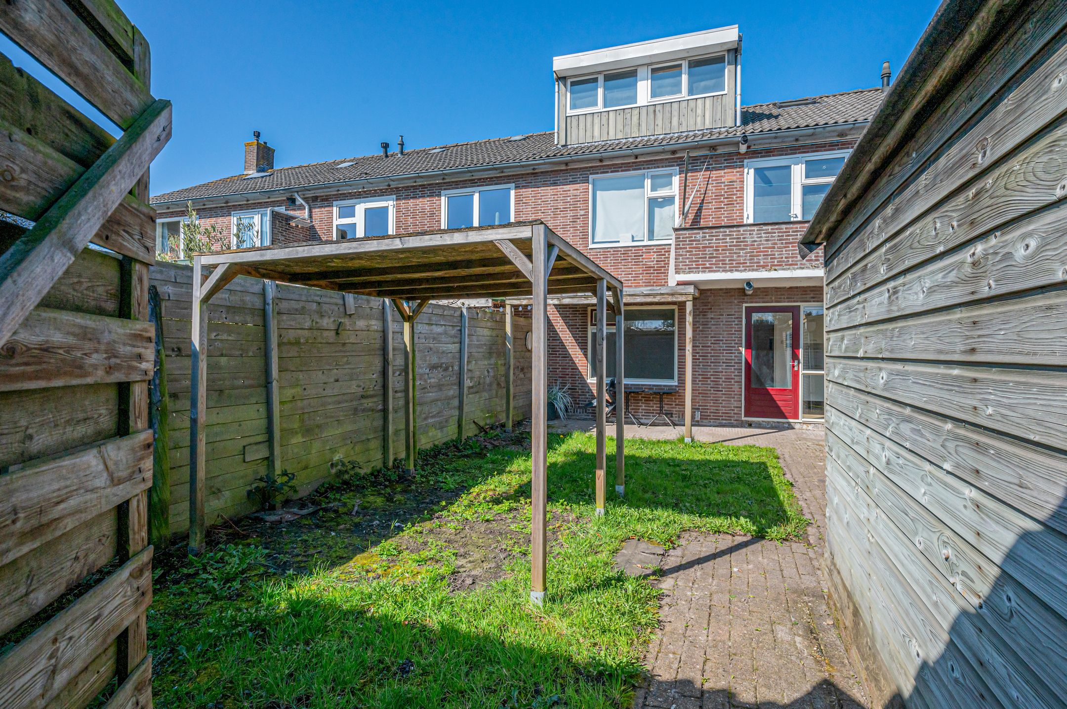 Foto 27 van Buizerdstraat 9