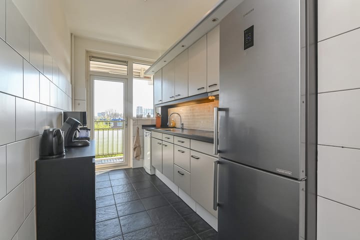 Photo 17 of Cornelie van Zantenstraat 146