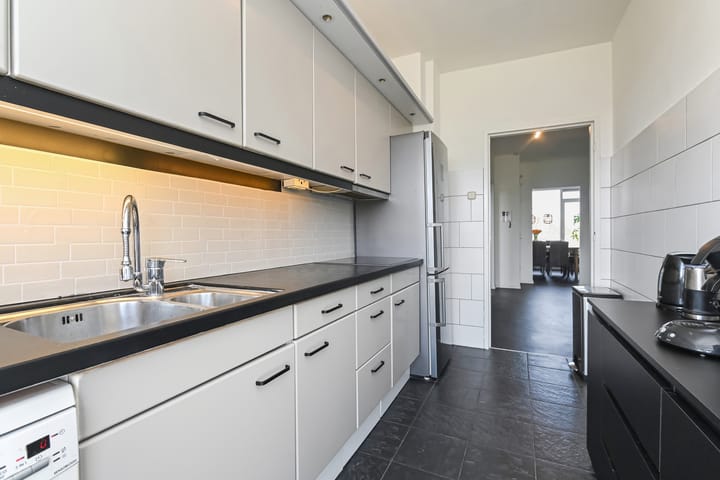 Photo 18 of Cornelie van Zantenstraat 146