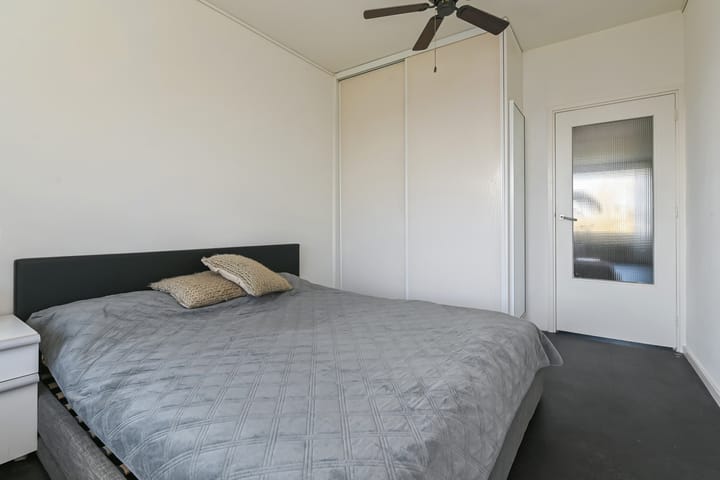 Photo 25 of Cornelie van Zantenstraat 146